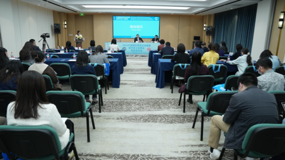 教育部留学服务中心2023年度中国国际教育巡回展开幕